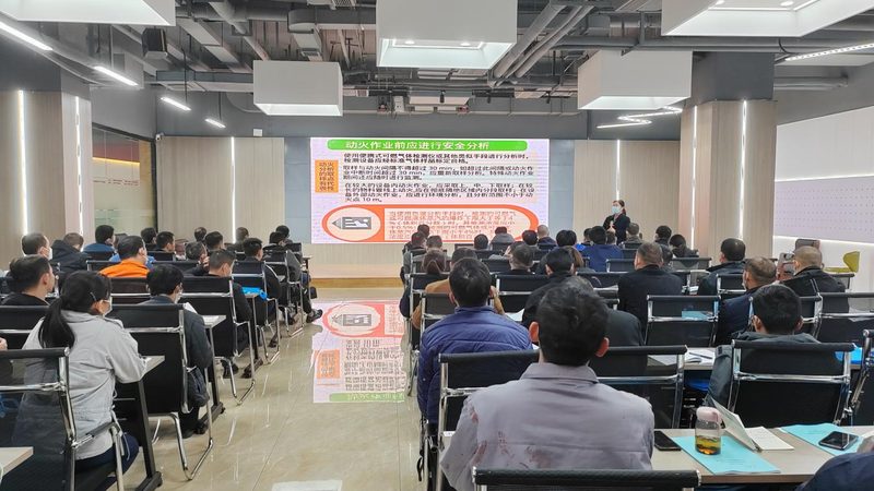 小标题：网络课程选择误区
