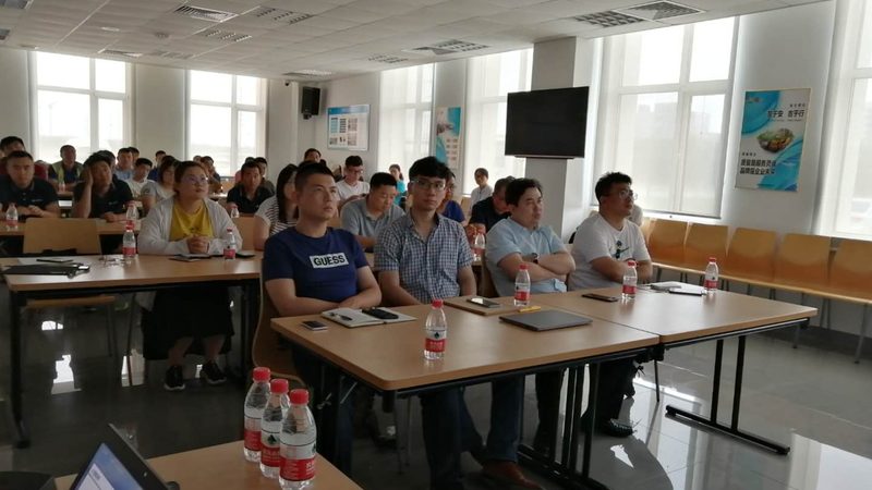 电工培训加盟与直营：两种模式下的差异解析